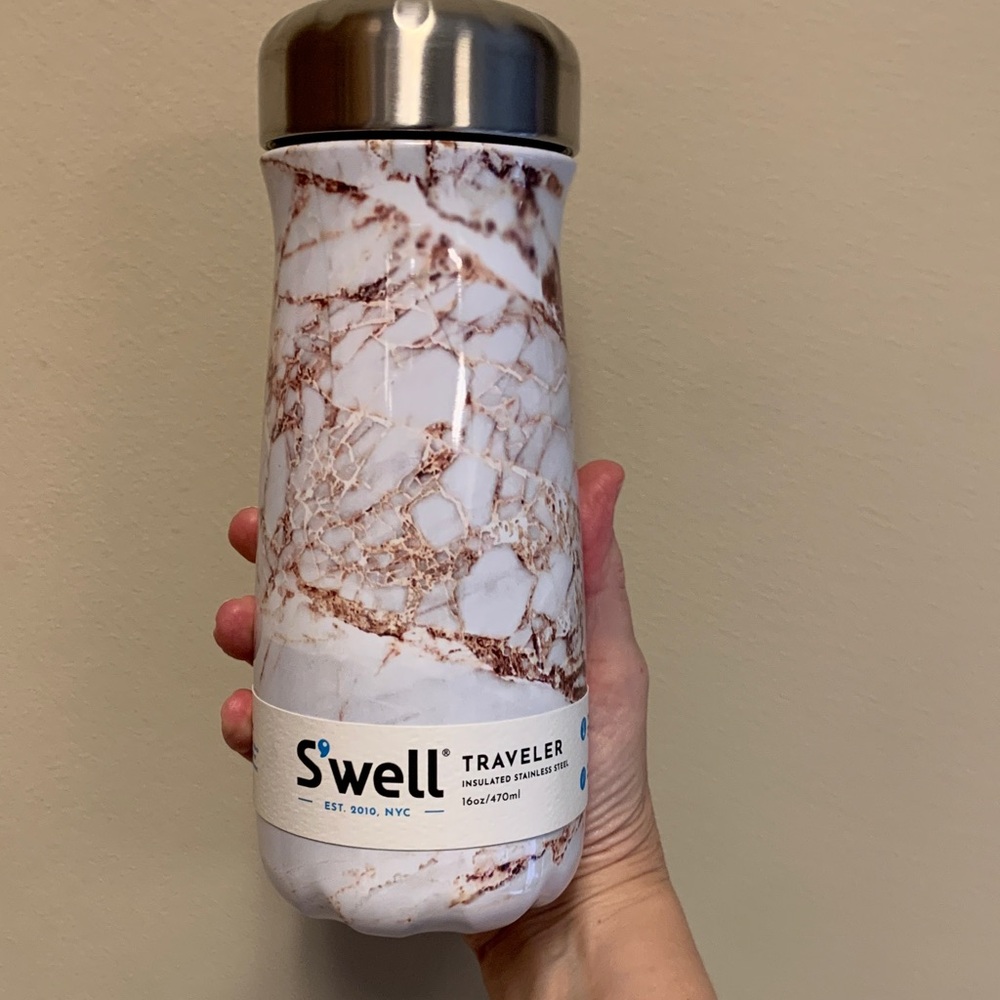 S'well Traveler White and Brown Marble Bottle